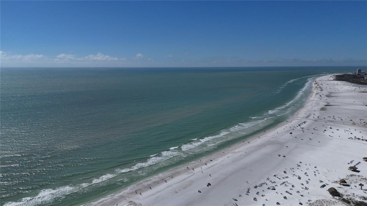 635 Tropical Circle, Sarasota, FL 34242 Photo