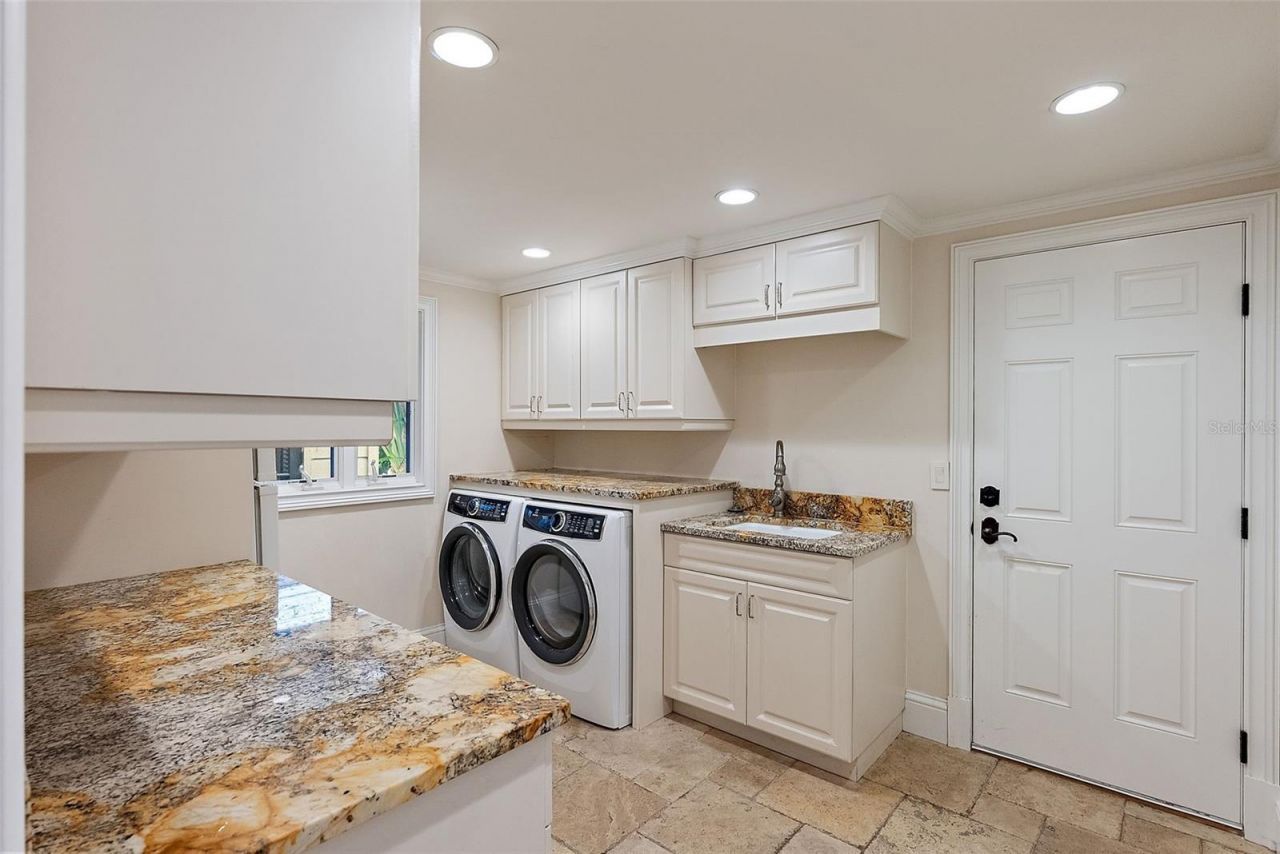 2371 Landings Circle, Bradenton, FL 34209 Photo