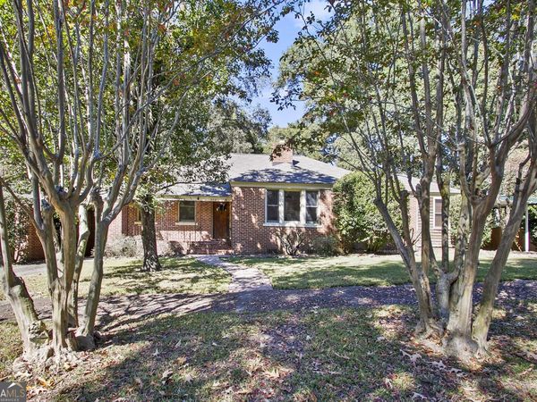 940 Curry Drive, Macon, GA 31211