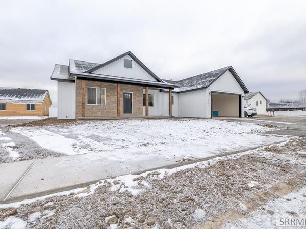 286 Camas Street, SUGAR CITY, ID 83448