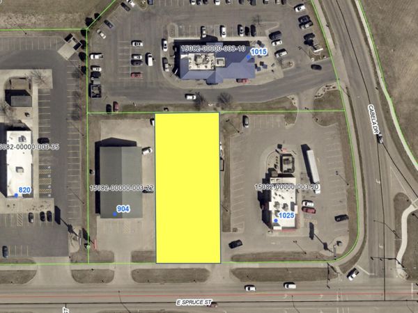 TBD E Spruce St, Mitchell, SD 57301