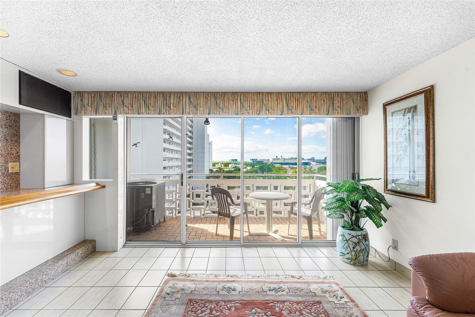 1900 S Ocean Drive, Unit 812, Fort Lauderdale, FL 33316 Photo