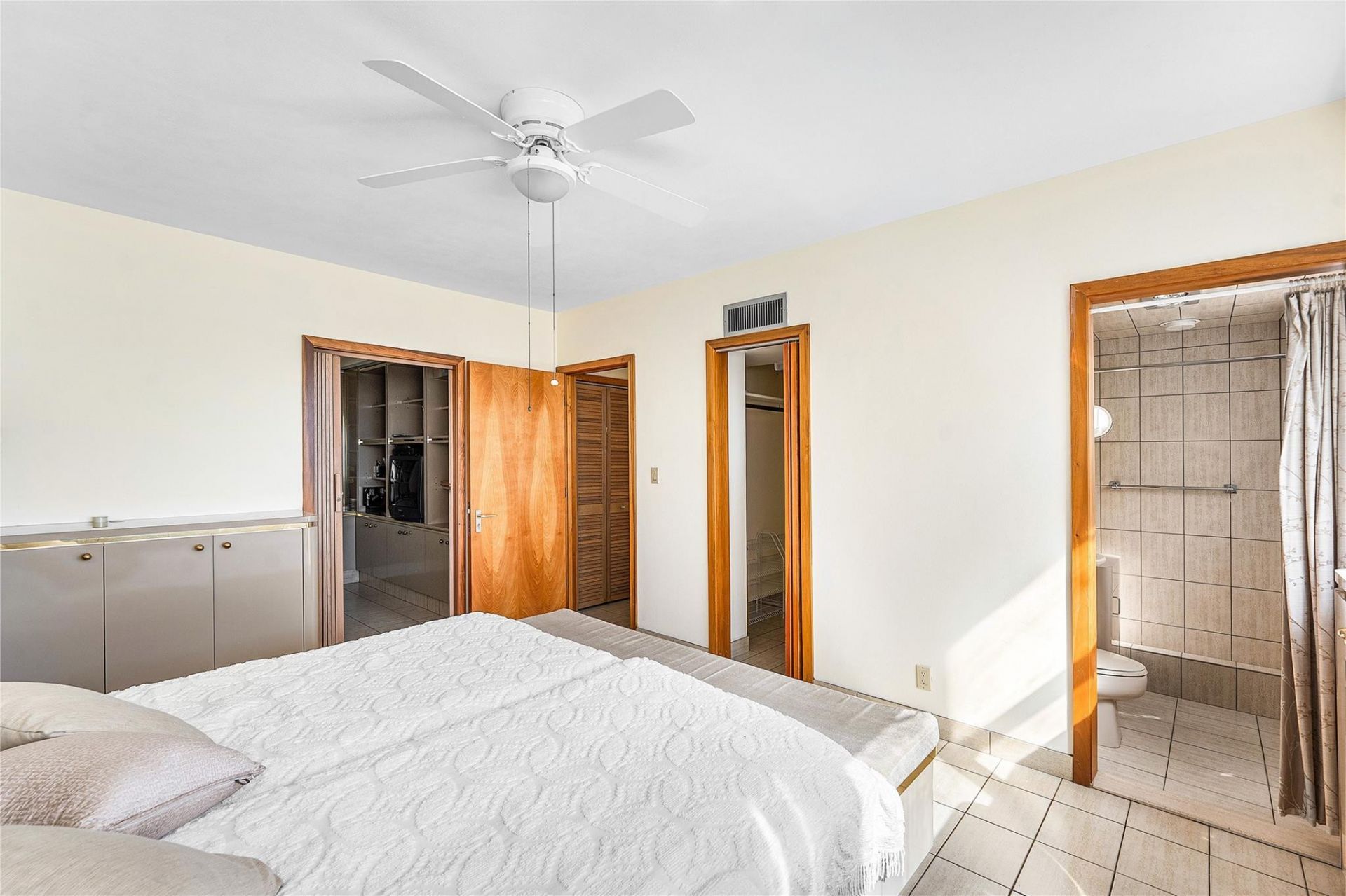 1900 S Ocean Drive, Unit 812, Fort Lauderdale, FL 33316 Photo