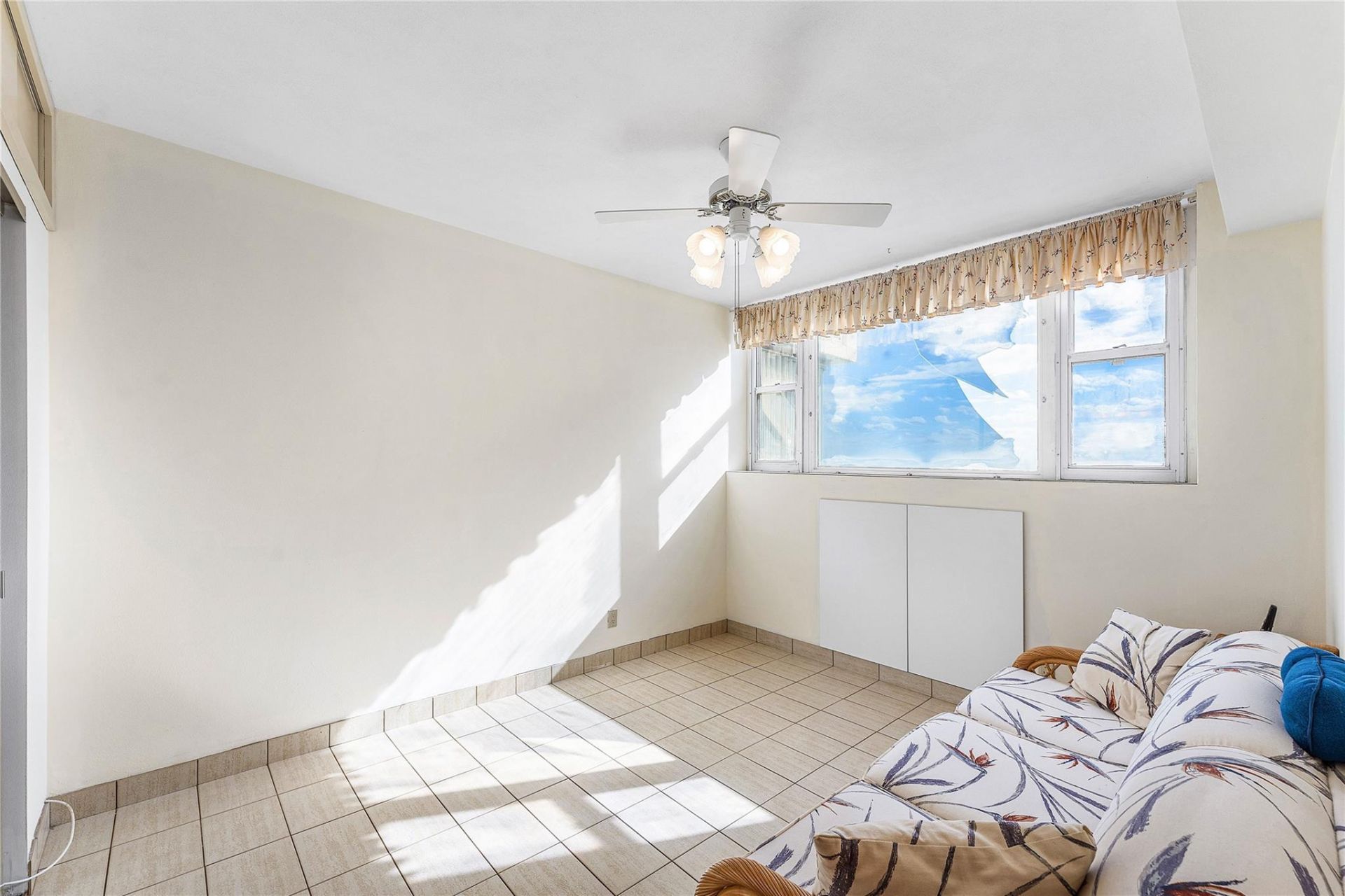 1900 S Ocean Drive, Unit 812, Fort Lauderdale, FL 33316 Photo