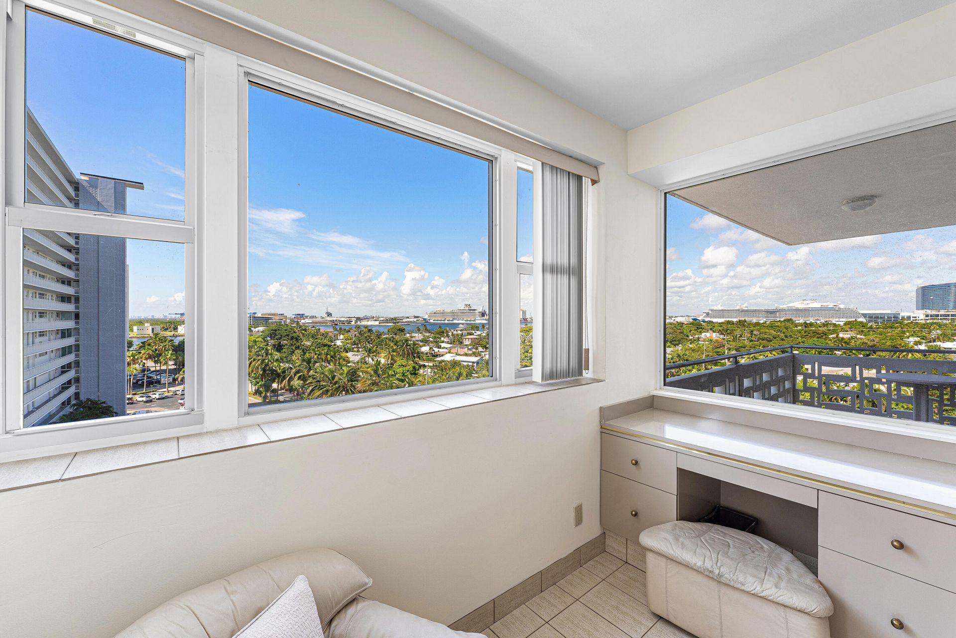 1900 S Ocean Drive, Unit 812, Fort Lauderdale, FL 33316 Photo