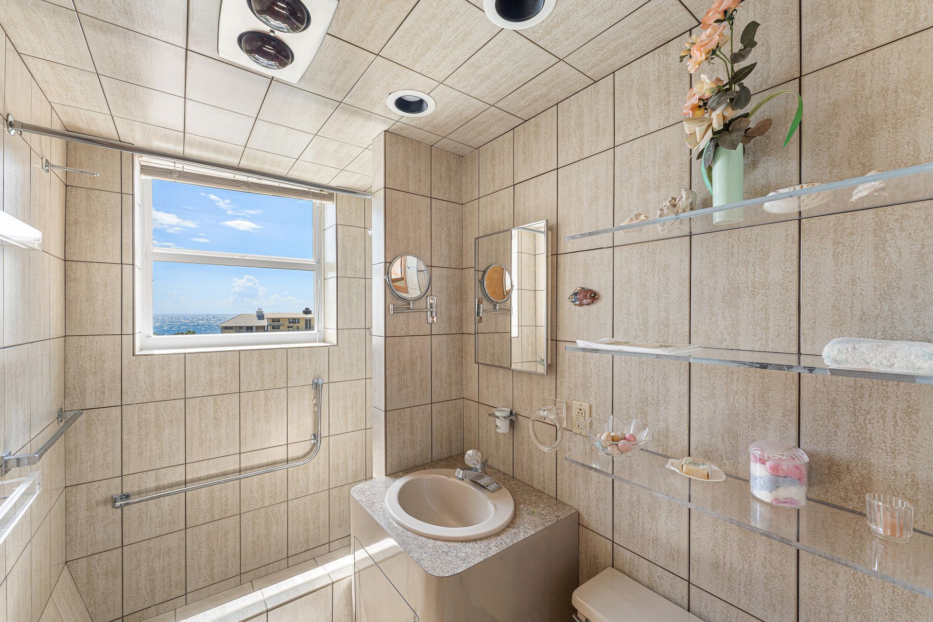 1900 S Ocean Drive, Unit 812, Fort Lauderdale, FL 33316 Photo