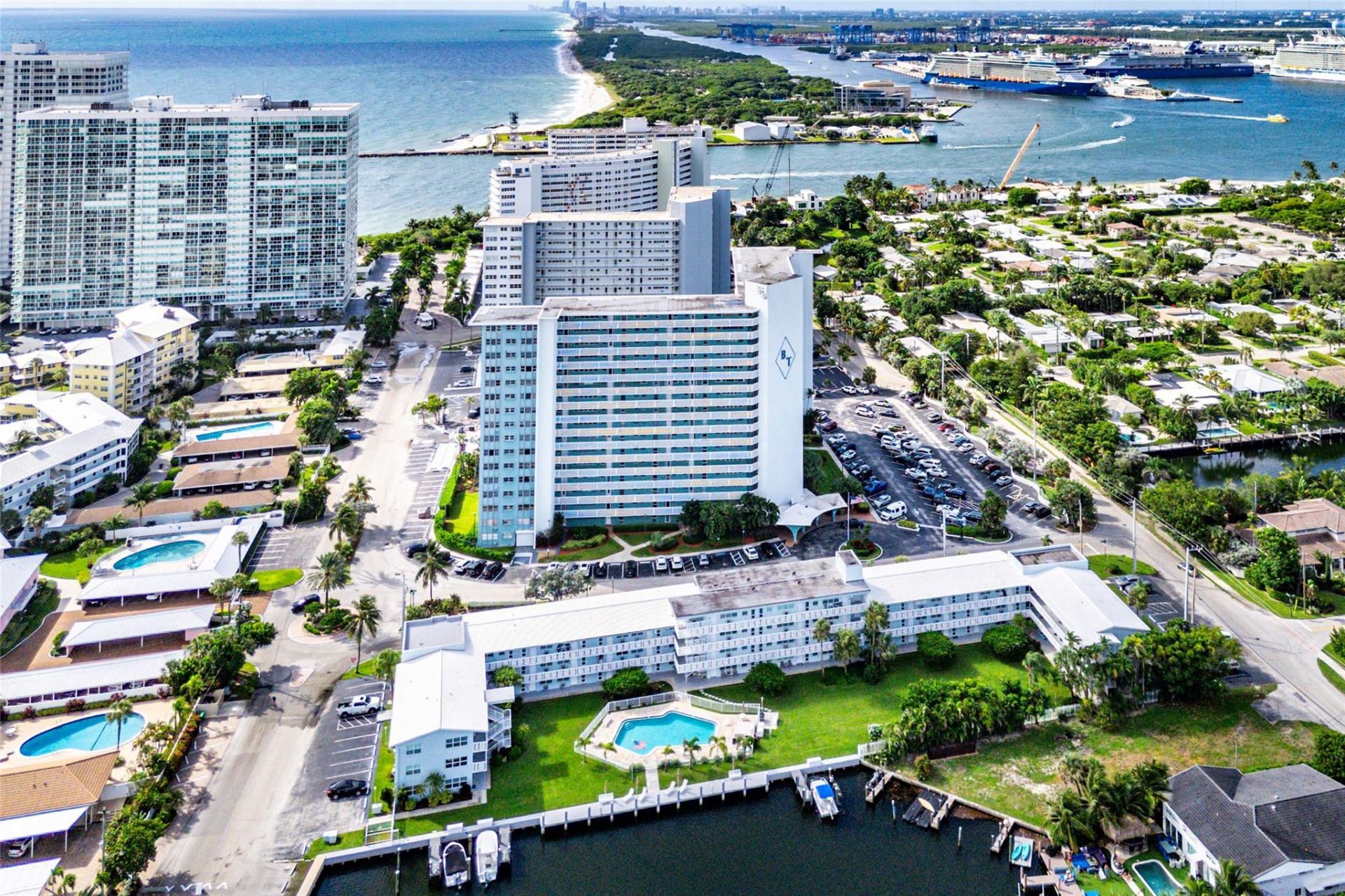 1900 S Ocean Drive, Unit 812, Fort Lauderdale, FL 33316 Photo