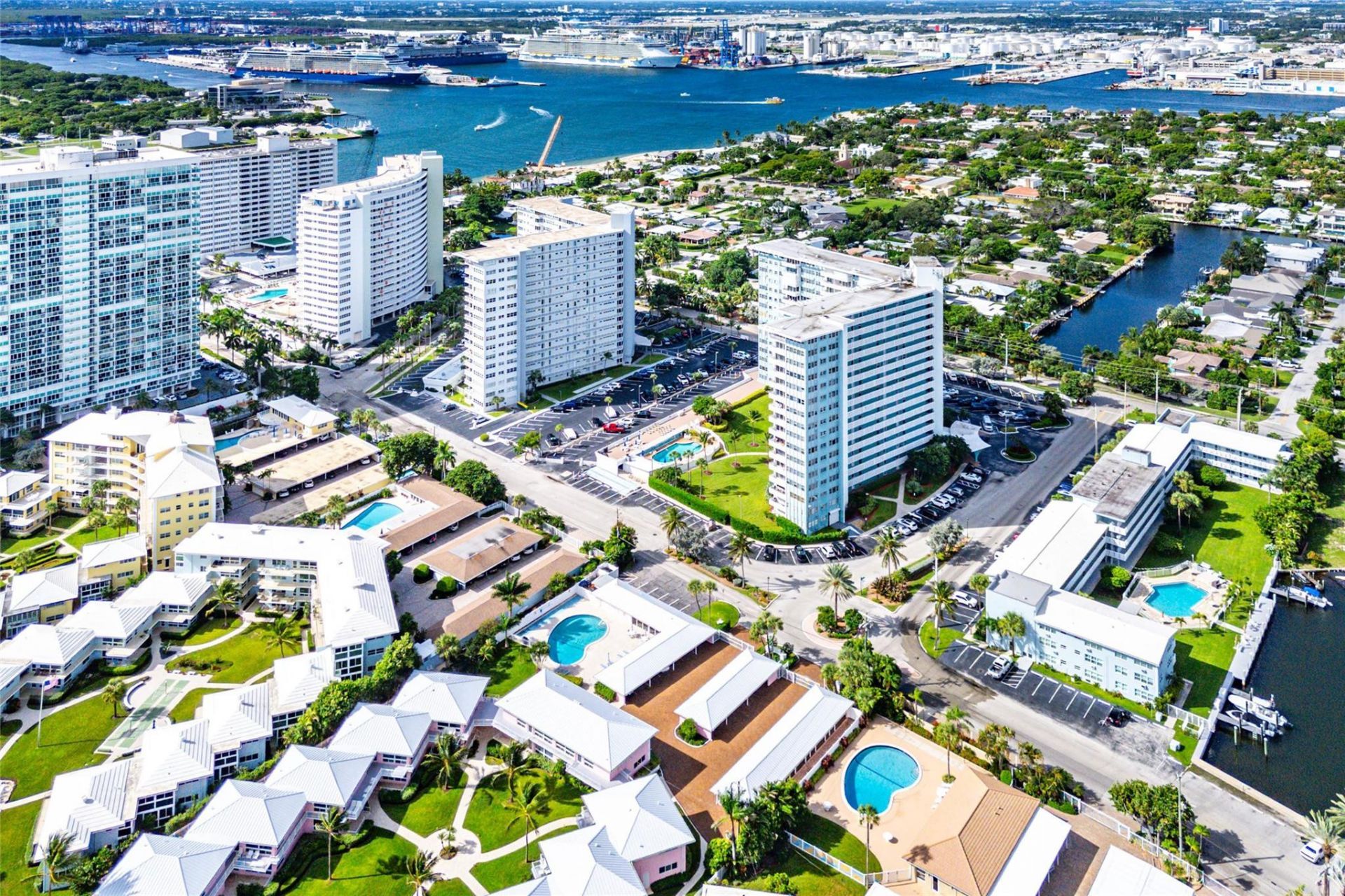 1900 S Ocean Drive, Unit 812, Fort Lauderdale, FL 33316 Photo