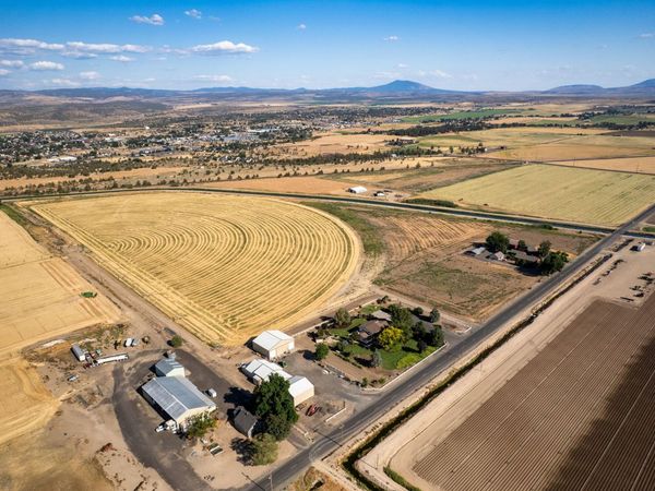 547 SW Bear Drive, Madras, OR 97741