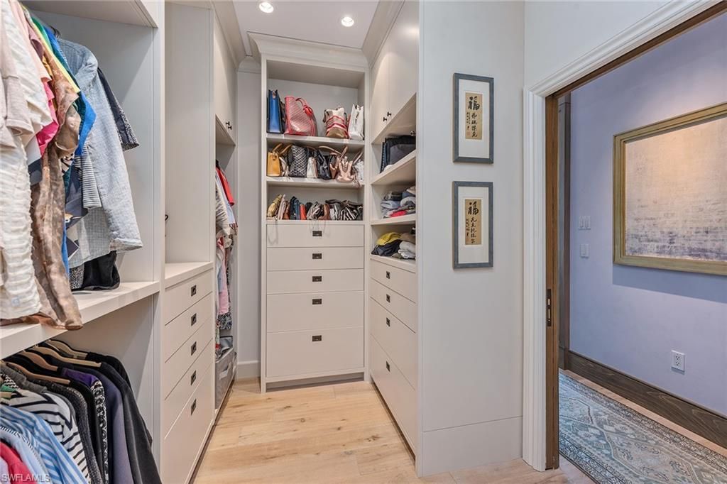 13675 Vanderbilt Dr, Unit 1107, Naples, FL 34110 Photo