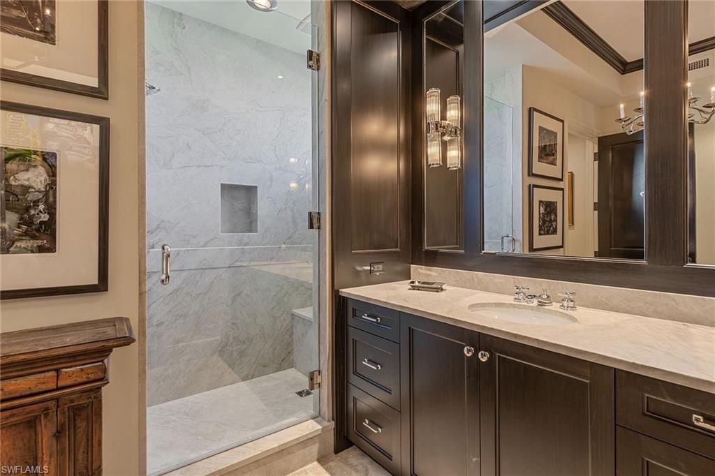 13675 Vanderbilt Dr, Unit 1107, Naples, FL 34110 Photo