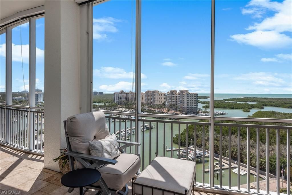 13675 Vanderbilt Dr, Unit 1107, Naples, FL 34110 Photo