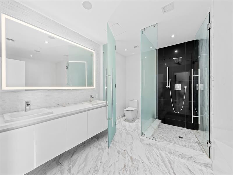 701 N Fort Lauderdale Beach Boulevard, Unit 805, Fort Lauderdale, FL 33304 Photo