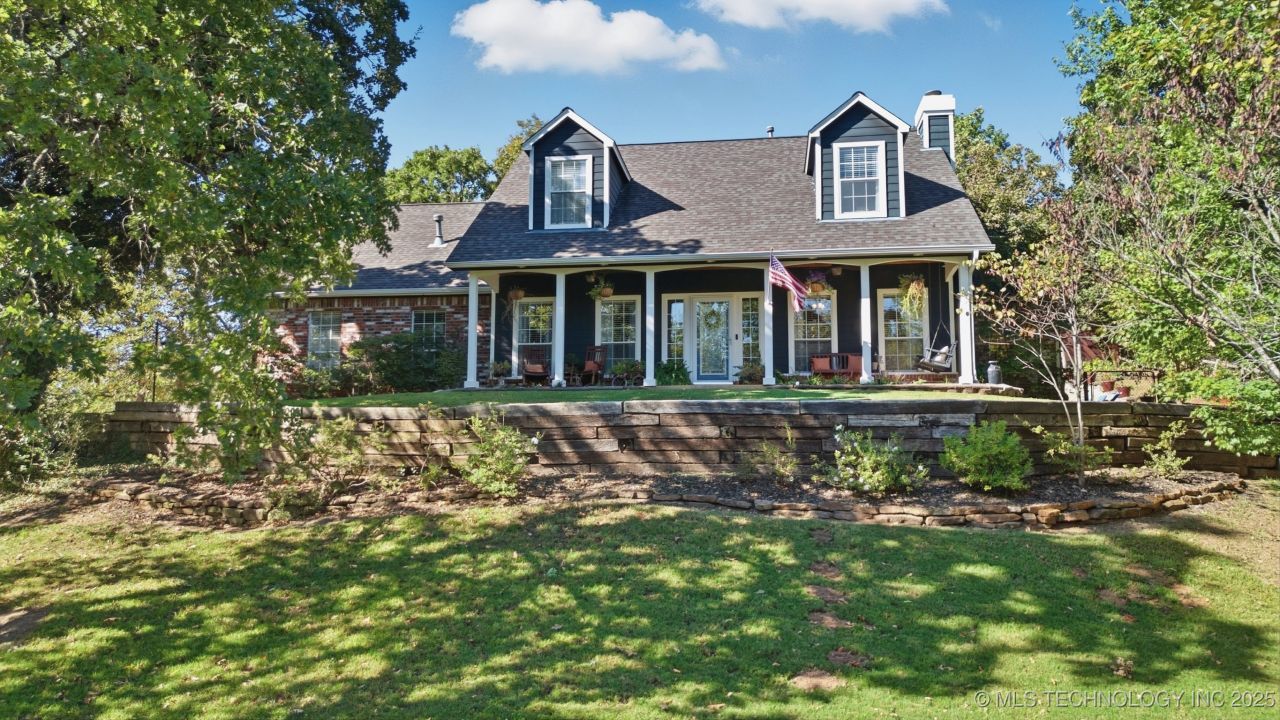 1404 N Maple Avenue, Sand Springs, OK 74063 Main Photo