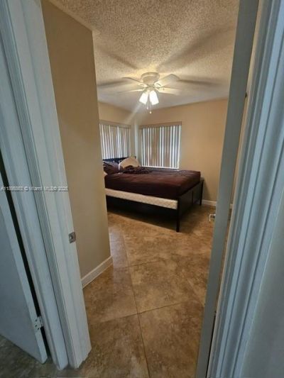 8660 SW 14th St, Pembroke Pines, FL 33025 Photo