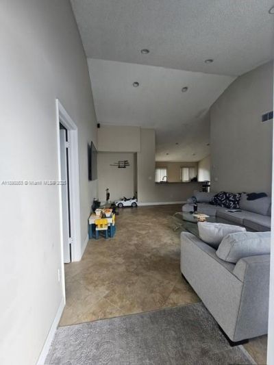 8660 SW 14th St, Pembroke Pines, FL 33025 Photo