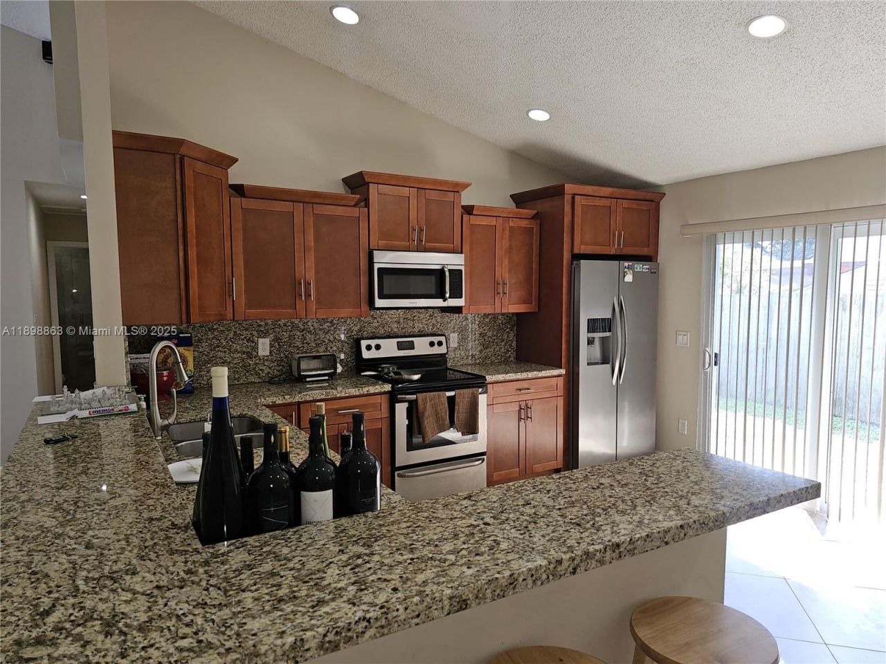 8660 SW 14th St, Pembroke Pines, FL 33025 Photo