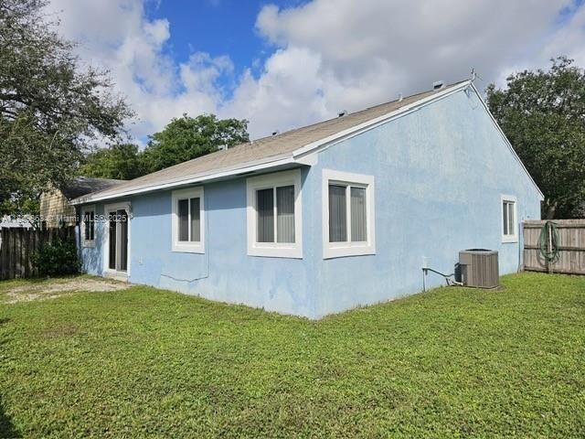 8660 SW 14th St, Pembroke Pines, FL 33025 Photo