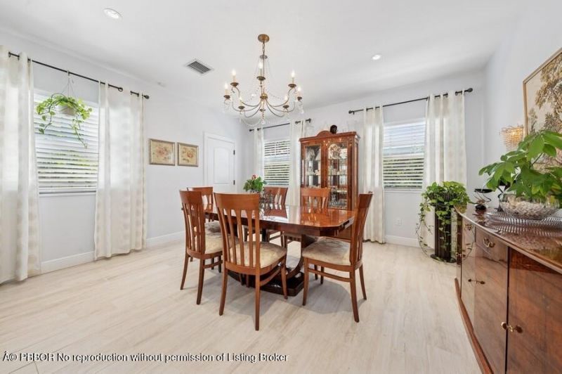 310 Almeria Road, West Palm Beach, FL 33405 Photo