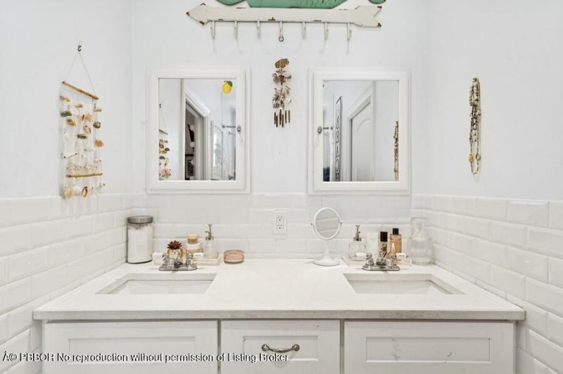 310 Almeria Road, West Palm Beach, FL 33405 Photo