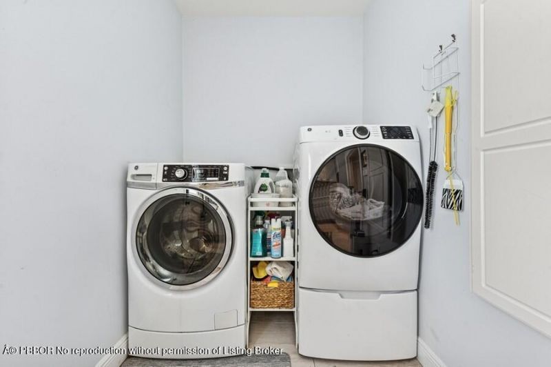 310 Almeria Road, West Palm Beach, FL 33405 Photo