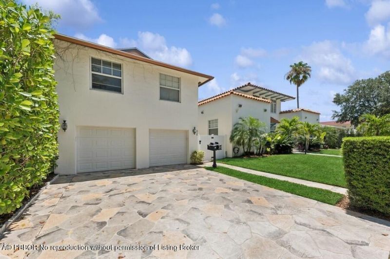 310 Almeria Road, West Palm Beach, FL 33405 Photo