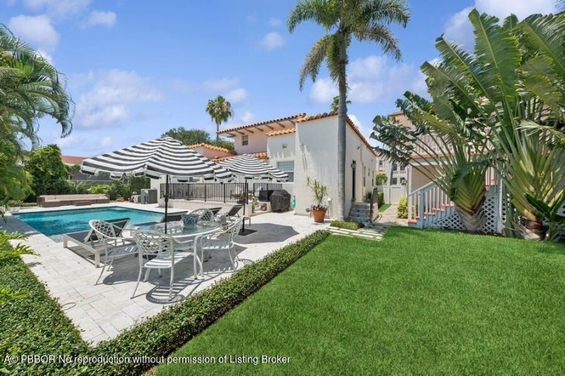 310 Almeria Road, West Palm Beach, FL 33405 Photo