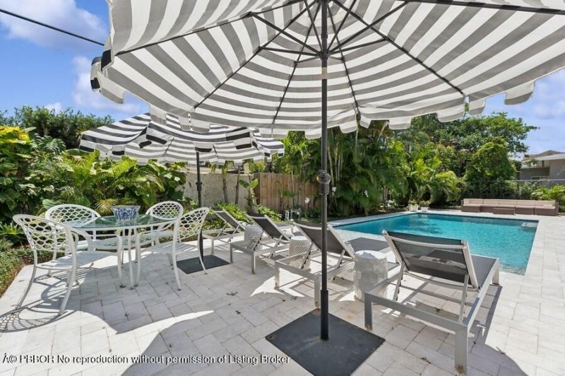 310 Almeria Road, West Palm Beach, FL 33405 Photo