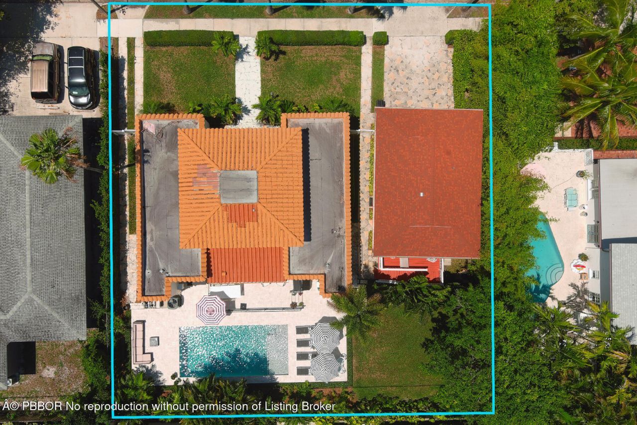 310 Almeria Road, West Palm Beach, FL 33405 Photo