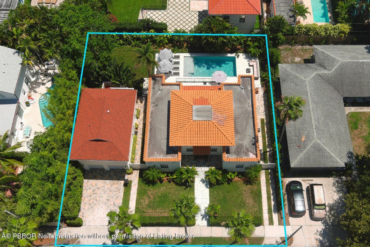 310 Almeria Road, West Palm Beach, FL 33405 Photo