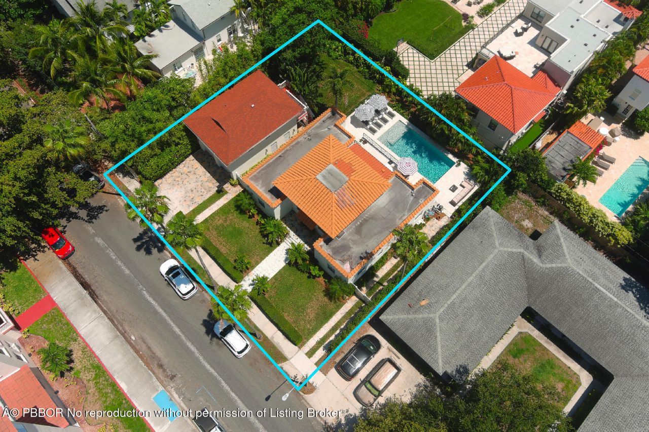 310 Almeria Road, West Palm Beach, FL 33405 Photo