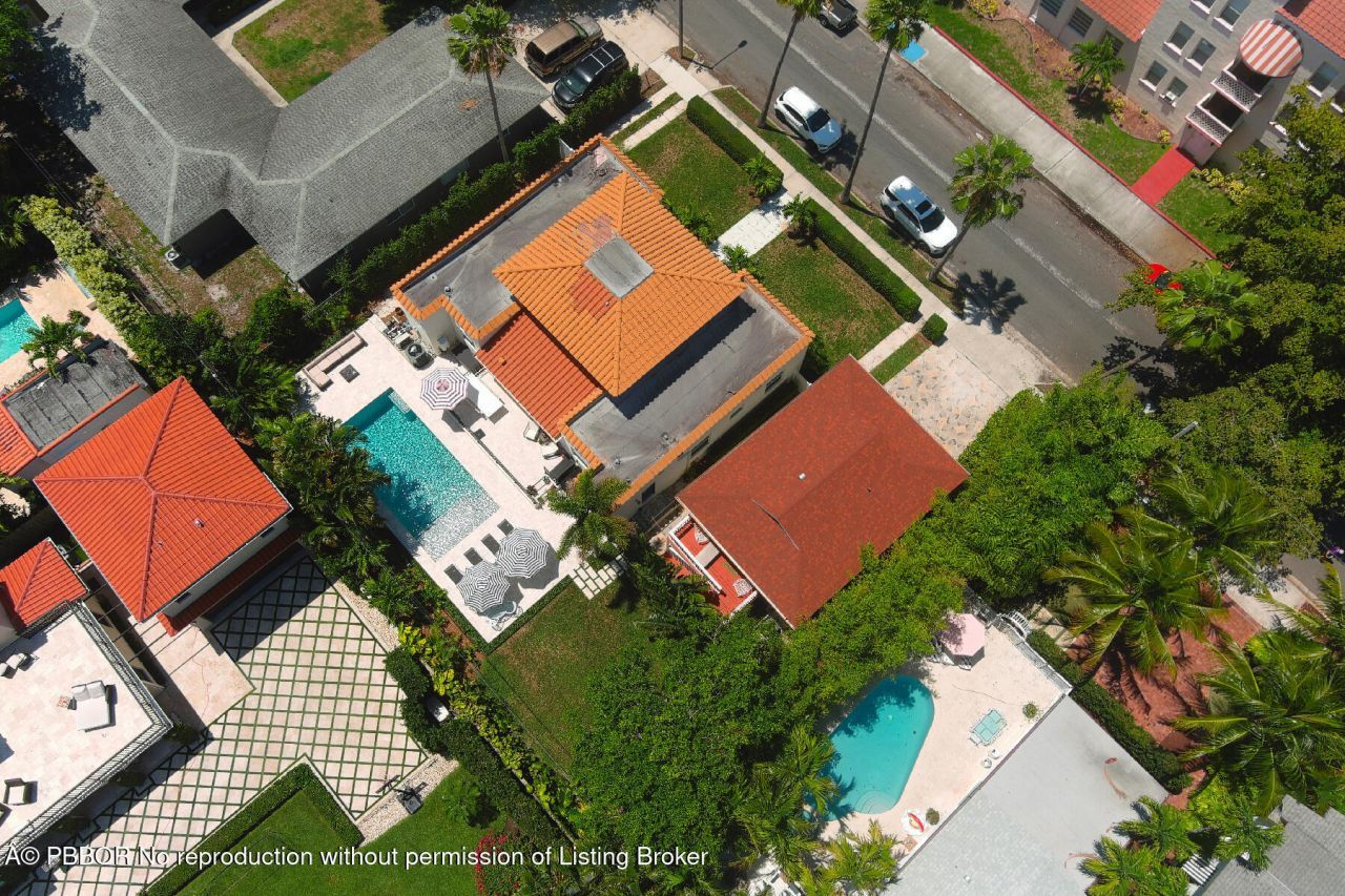 310 Almeria Road, West Palm Beach, FL 33405 Photo