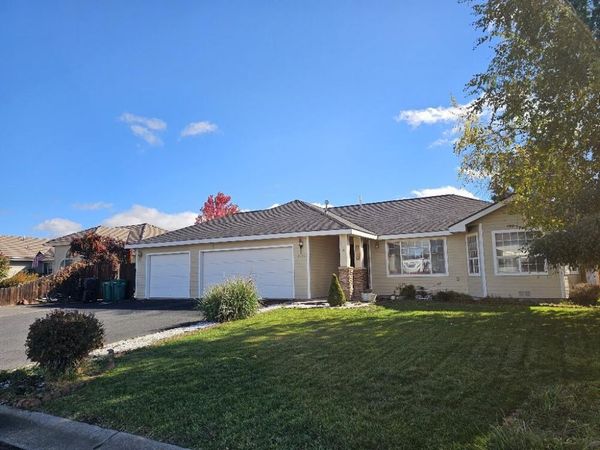 3919 Monrovia Way, Klamath Falls, OR 97603