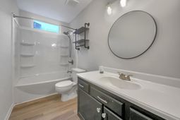 105 Nottingham Court photo 4