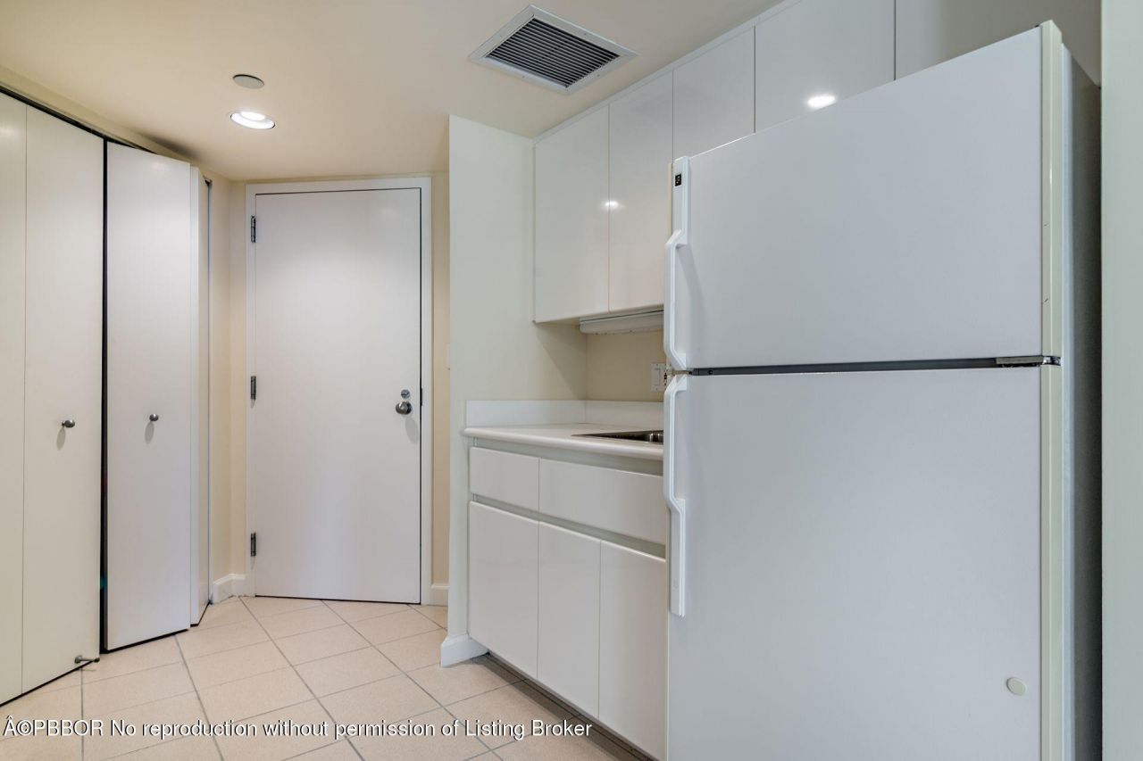 2770 S Ocean Boulevard, Unit 401S, Palm Beach, FL 33480 Photo
