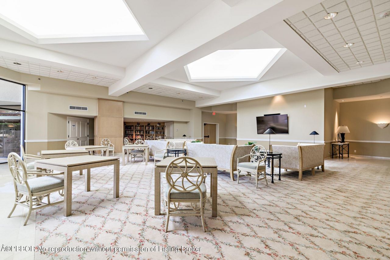 2770 S Ocean Boulevard, Unit 401S, Palm Beach, FL 33480 Photo