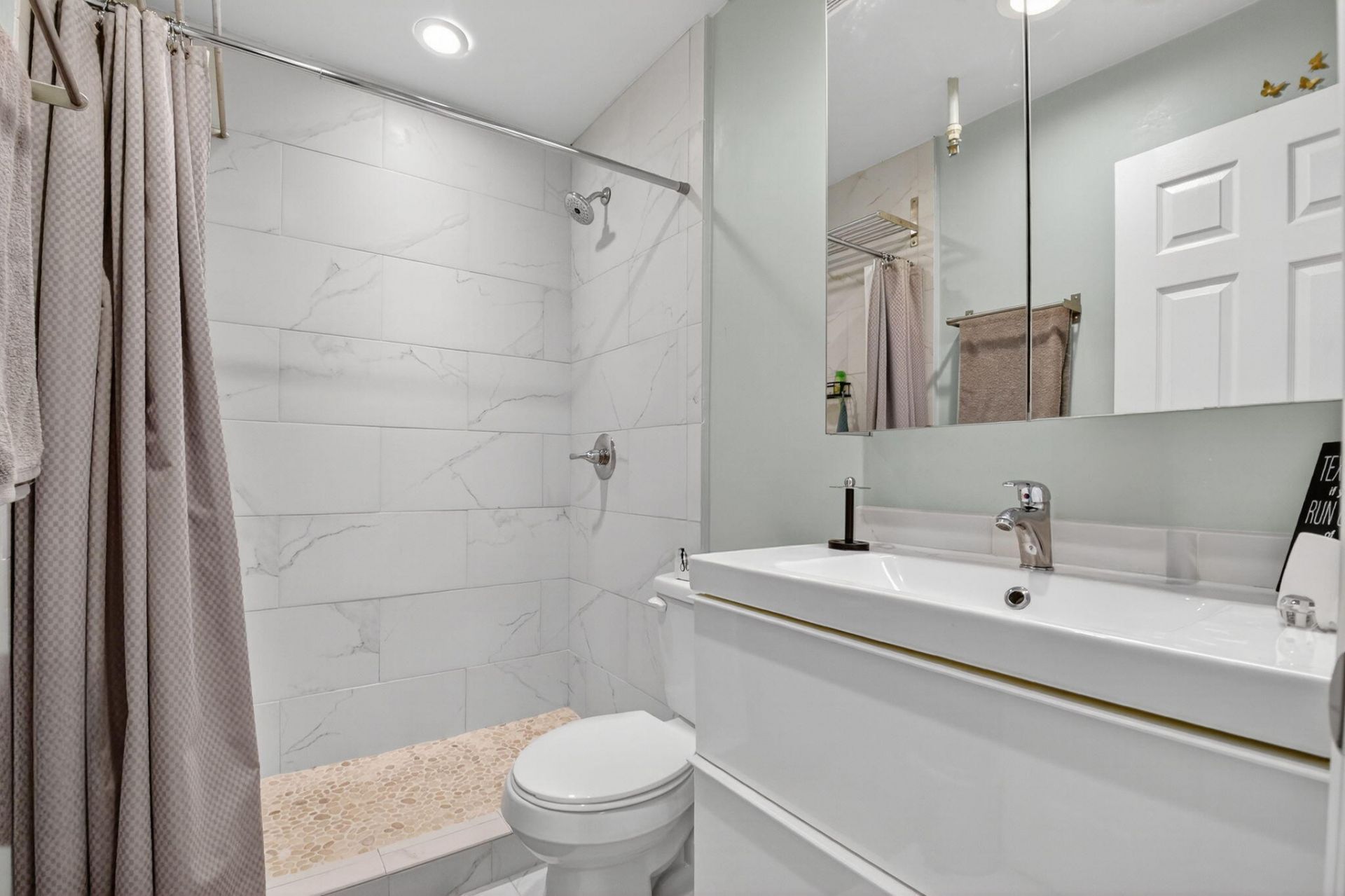 3000 Presidential Way, Unit 303, West Palm Beach, FL 33401 Photo