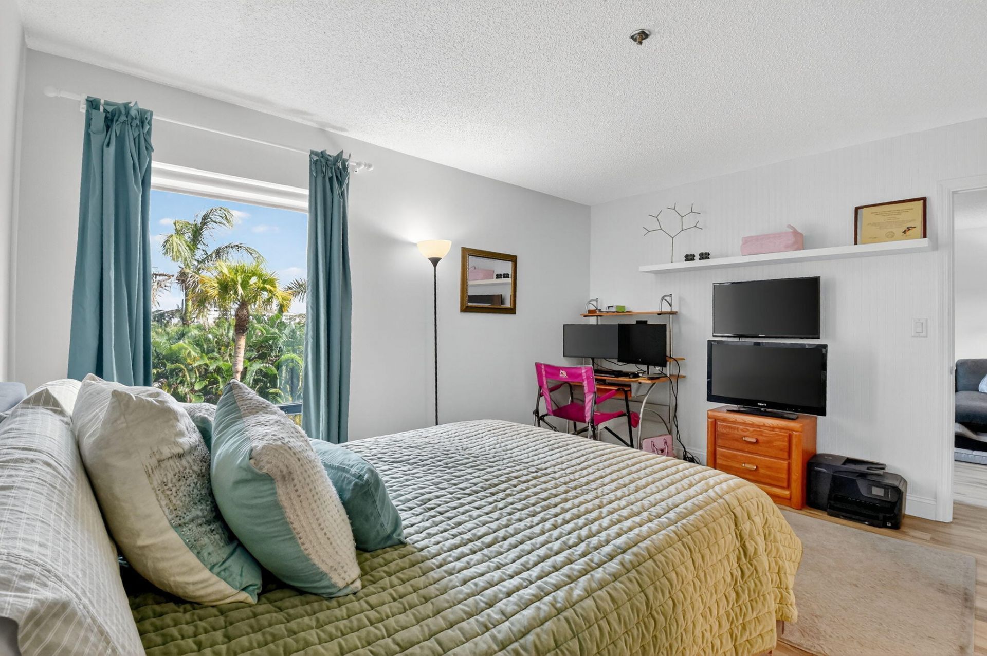 3000 Presidential Way, Unit 303, West Palm Beach, FL 33401 Photo