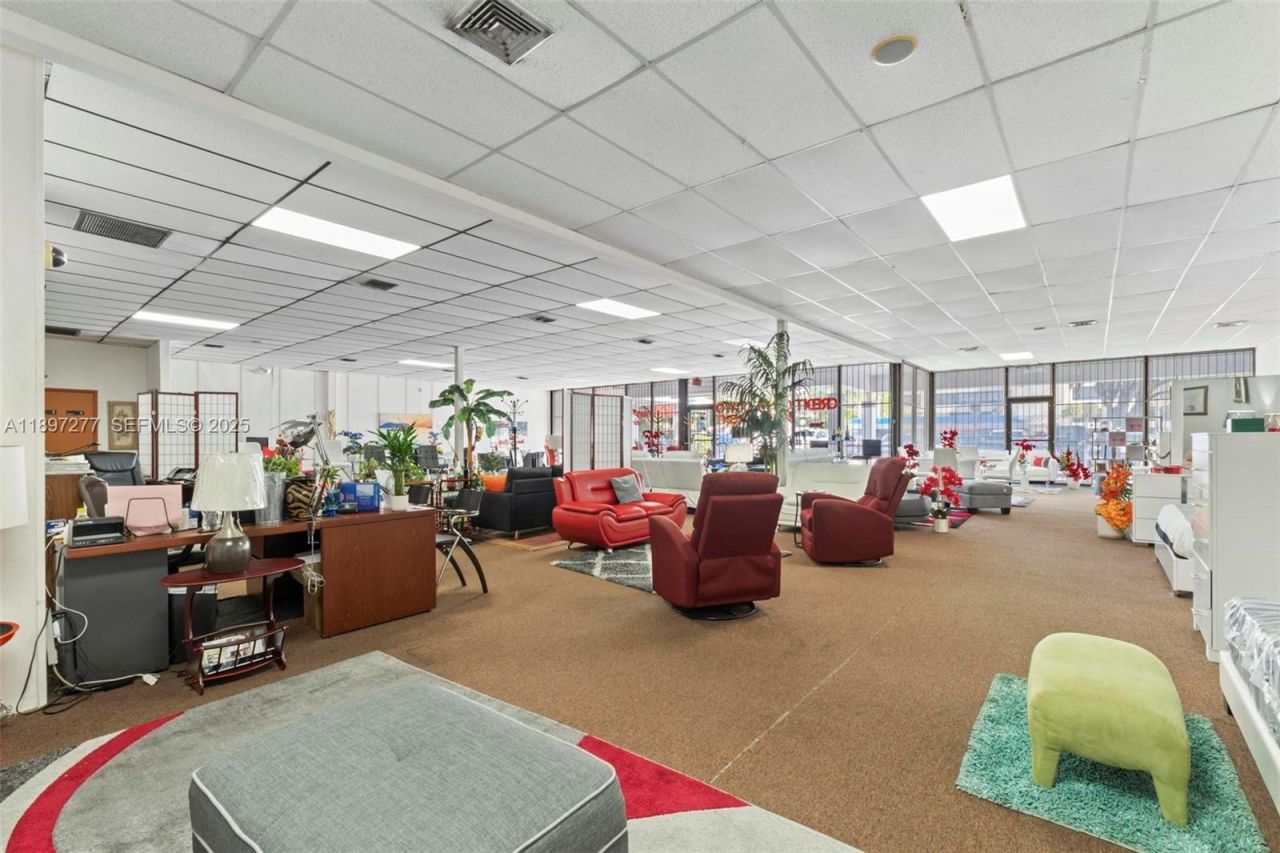 50 NW 107 Ave, Miami, FL 33174 Photo