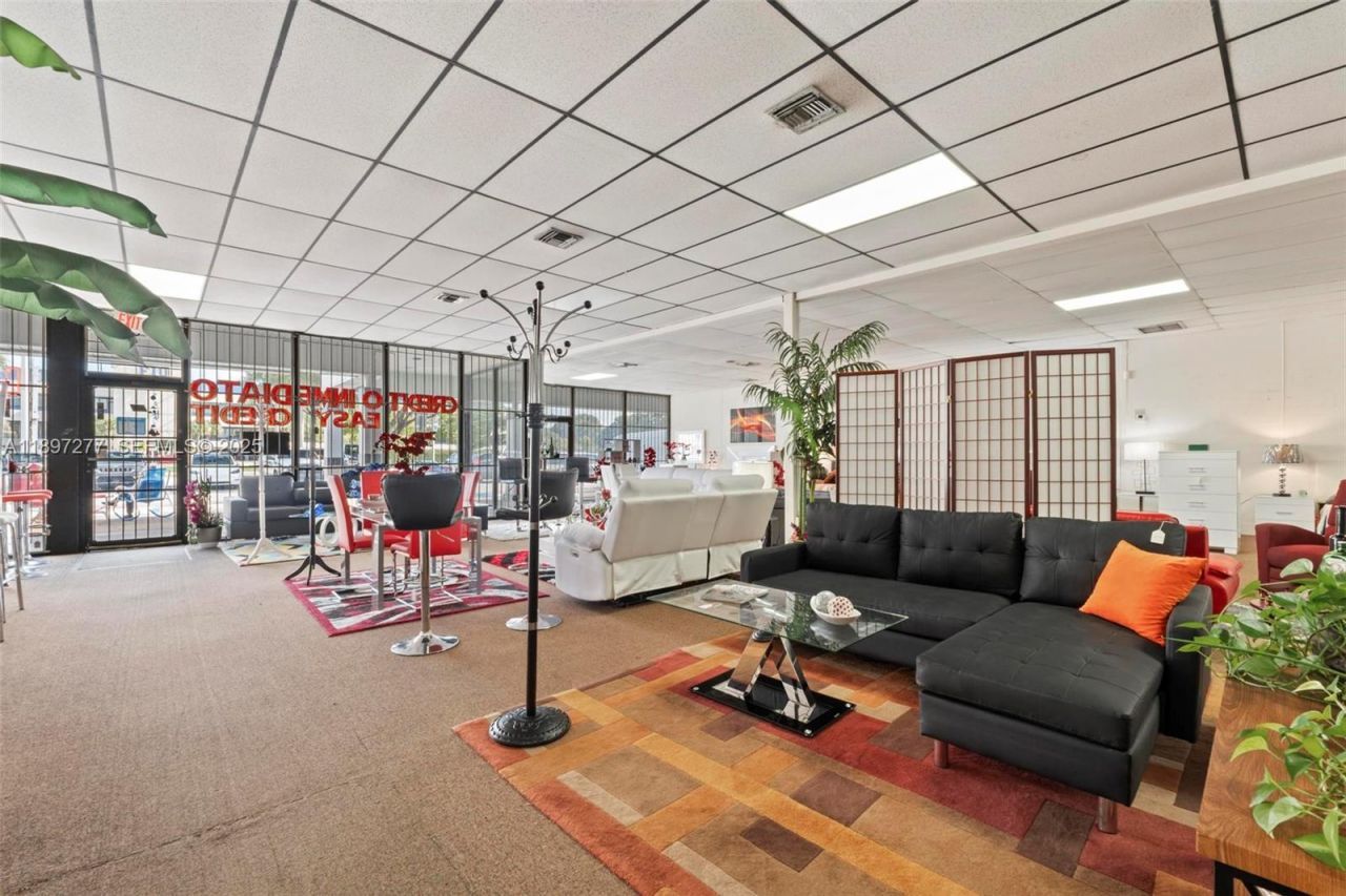 50 NW 107 Ave, Miami, FL 33174 Photo