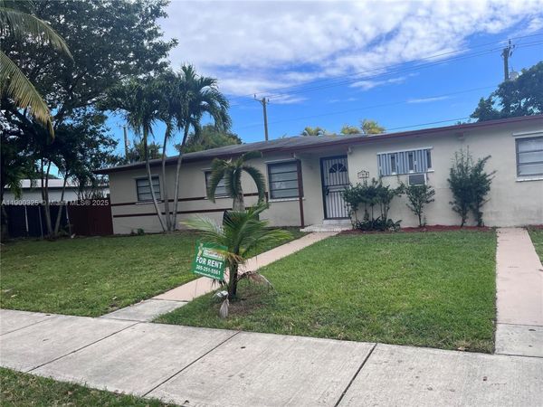 9940 CARIBBEAN BL, Cutler Bay, FL 33189