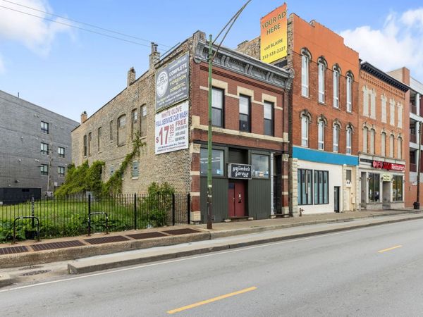 1310 N Clybourn Avenue, Chicago, IL 60610