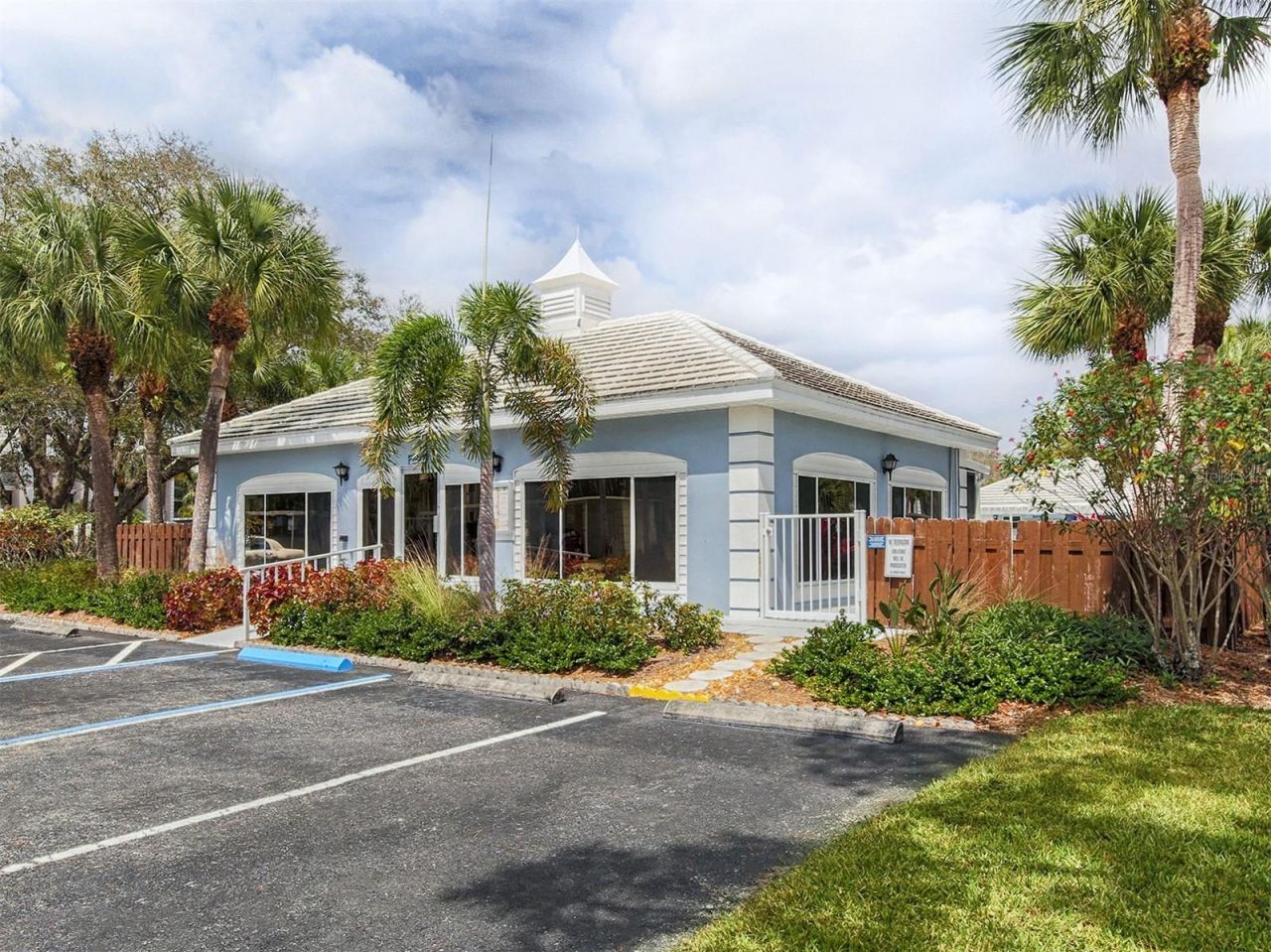 437 Cerromar Lane, Unit 312, Venice, FL 34293 Photo