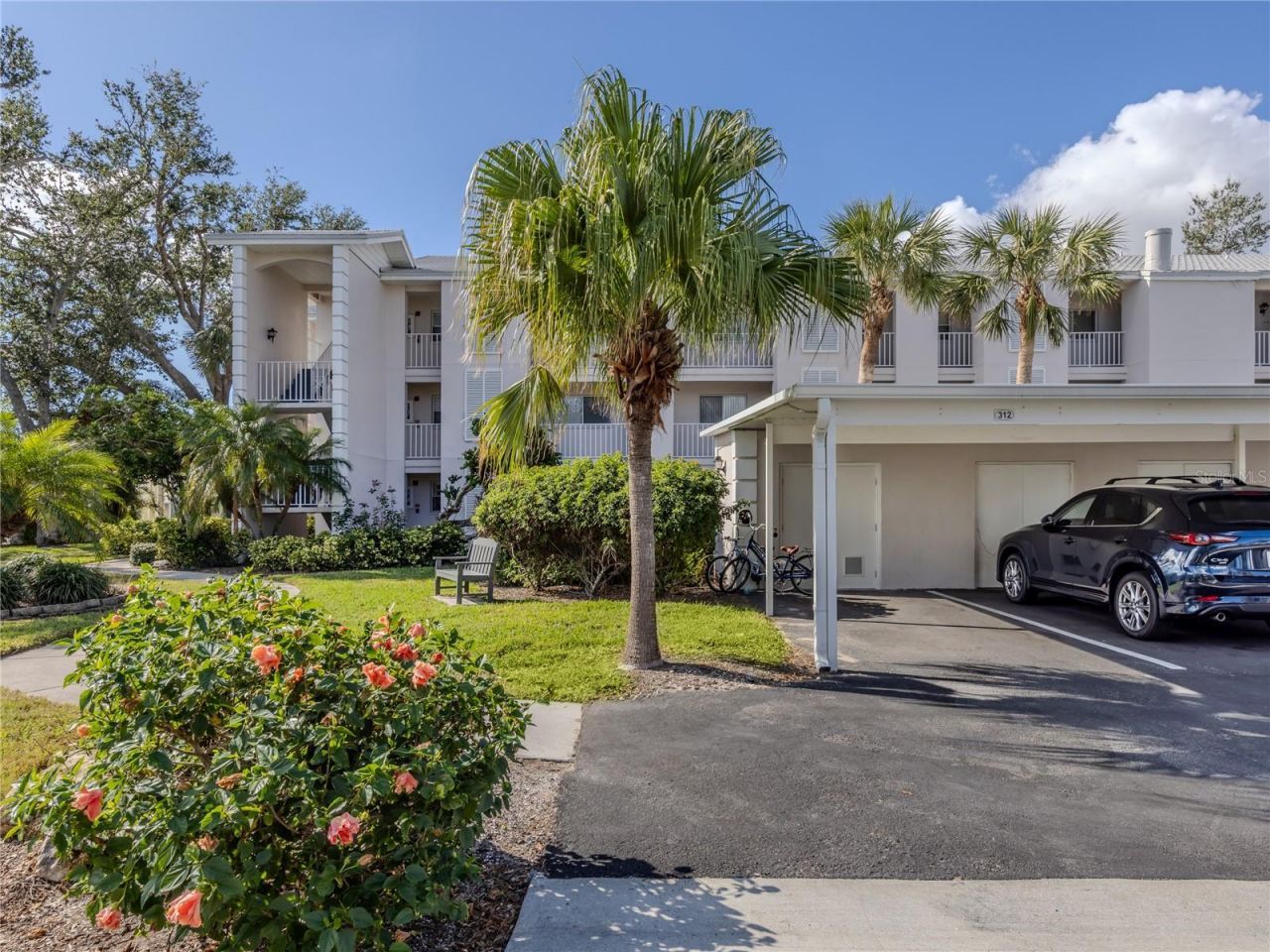 437 Cerromar Lane, Unit 312, Venice, FL 34293 Photo