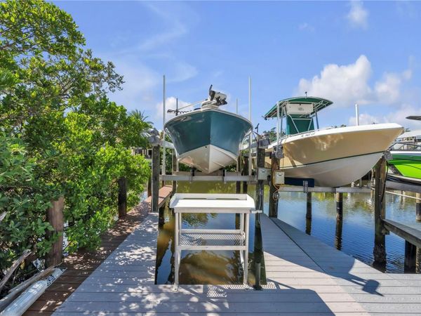 238 85TH STREET, Unit 4, HOLMES BEACH, FL 34217