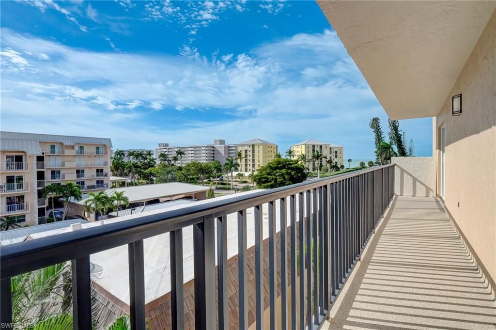 3500 Gulf Shore Blvd N, Unit 408, Naples, FL 34103 Photo