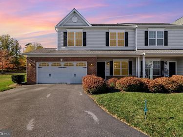 10219 WAXCOMB PLACE, MECHANICSVILLE, VA 23116
