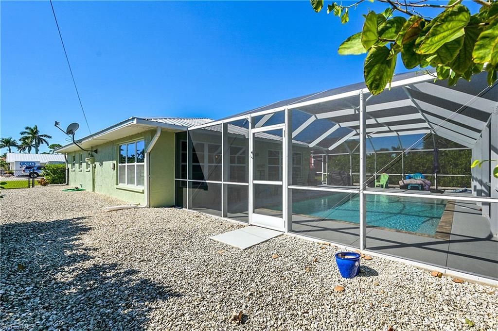 15804 Missouri St, Bokeelia, FL 33922 Photo