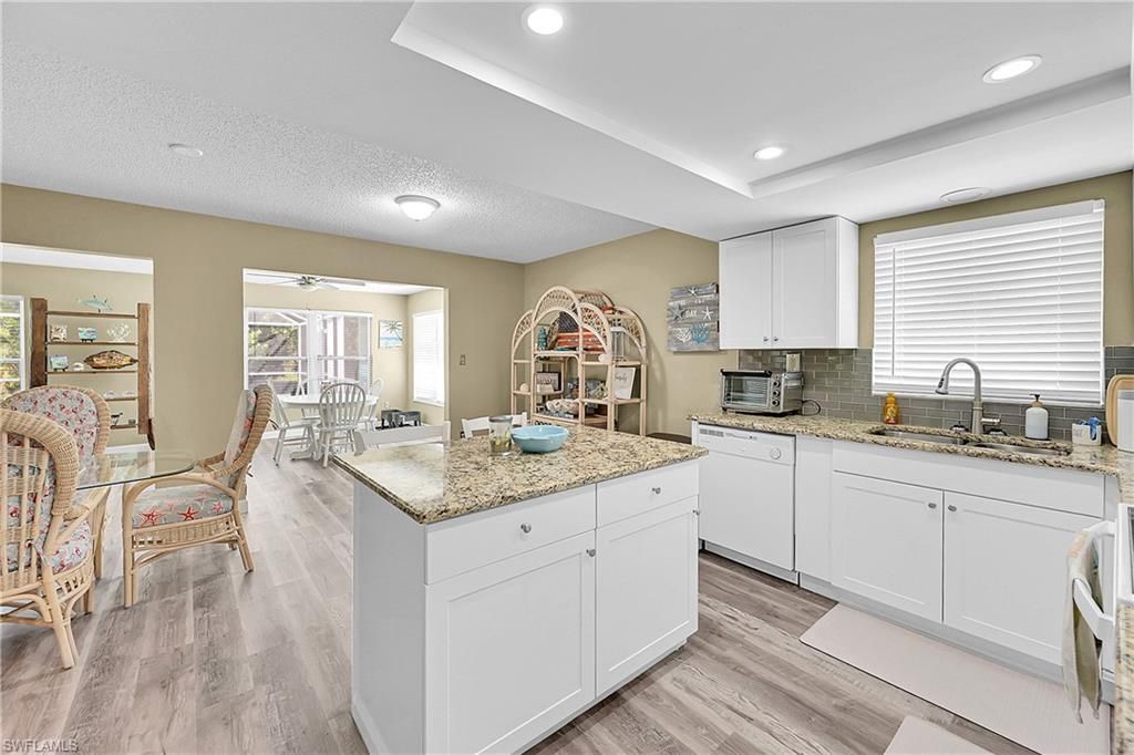 15804 Missouri St, Bokeelia, FL 33922 Photo