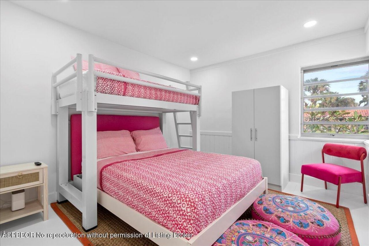 2412 N Lakeside Drive, Lake Worth, FL 33460 Photo